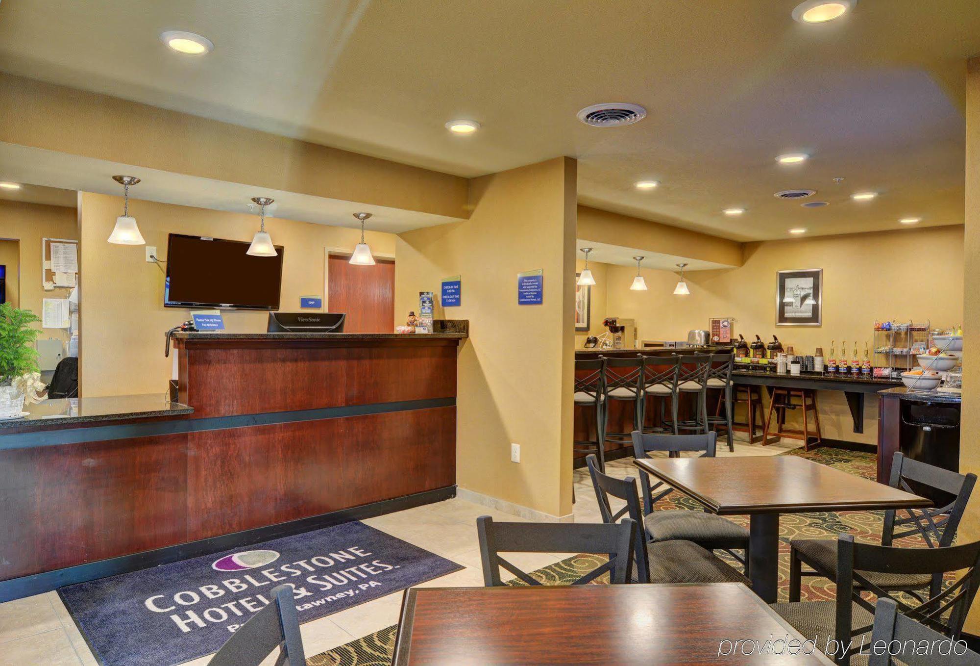 Cobblestone Hotel&suites - Hotel 3*