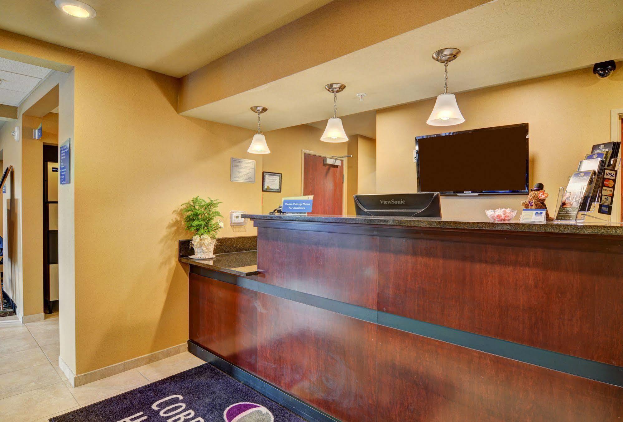 Cobblestone Hotel&suites - 3* Punxsutawney